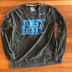 Mens Nike black/blue long sleeve tee